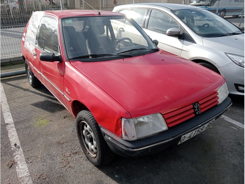peugeot 205 berlina del año 1991