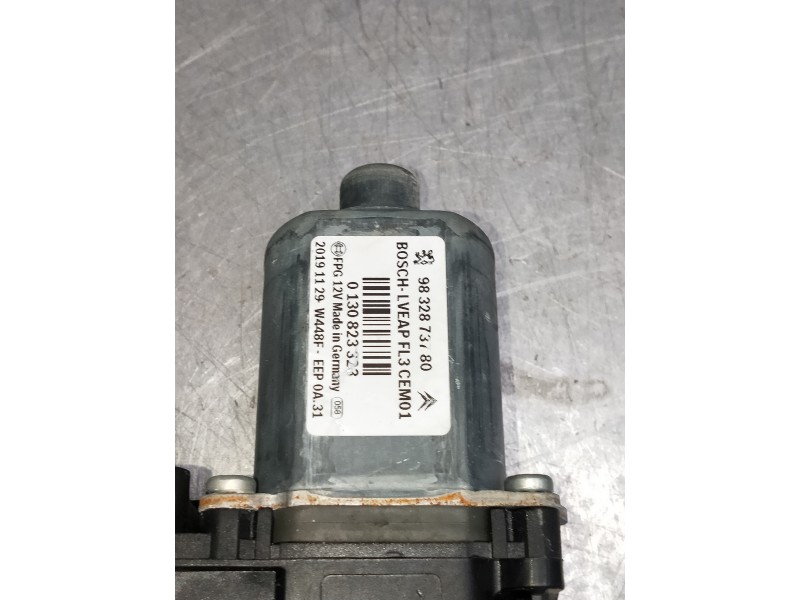 Recambio de elevalunas delantero izquierdo para citroen c4 cactus bluehdi 100 referencia OEM IAM 9832873780  5P