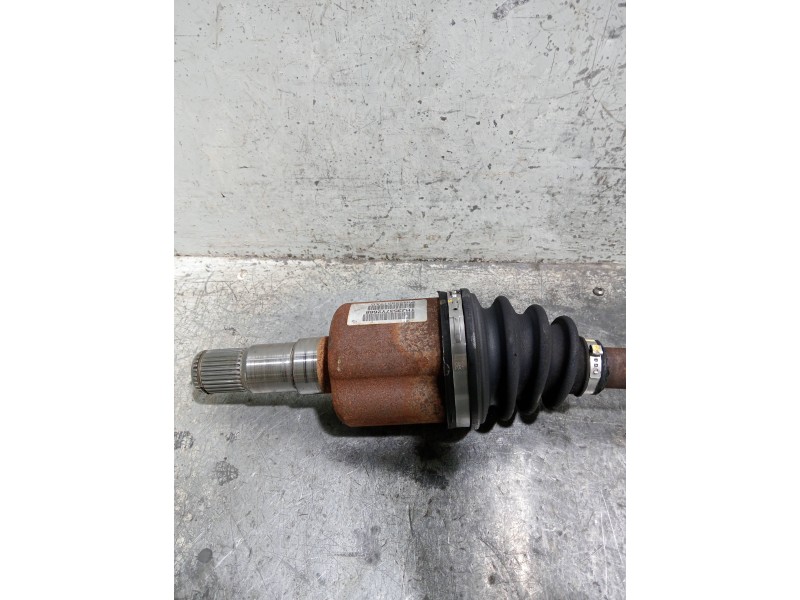 Recambio de transmision delantera derecha para chrysler voyager (rg) 2.8 crd cat referencia OEM IAM P04880212AD  