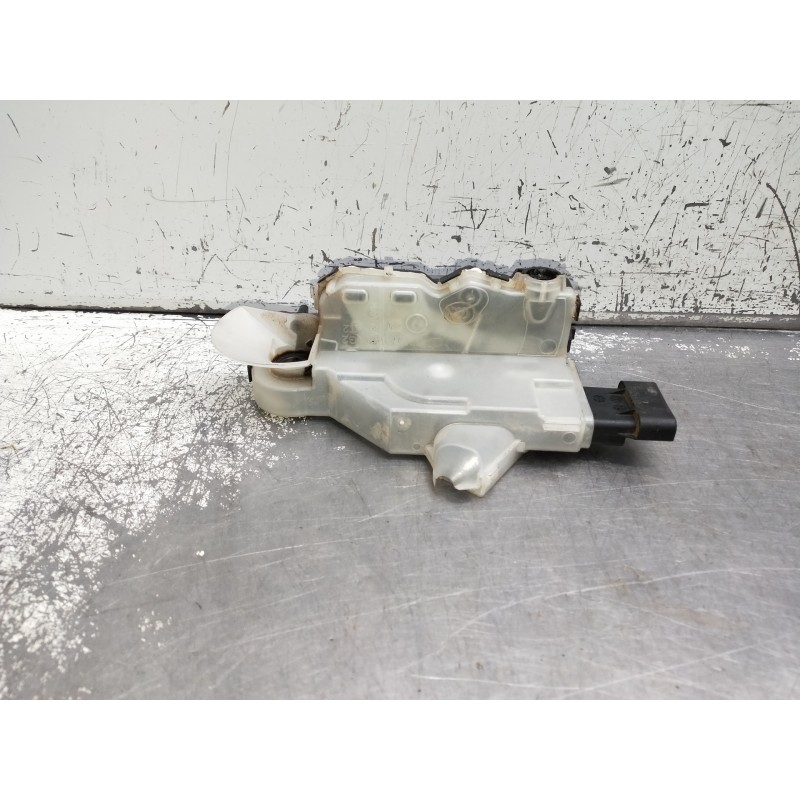 Recambio de motor cierre centralizado delantero izquierdo para citroen c4 cactus bluehdi 100 referencia OEM IAM PSA190384 169433