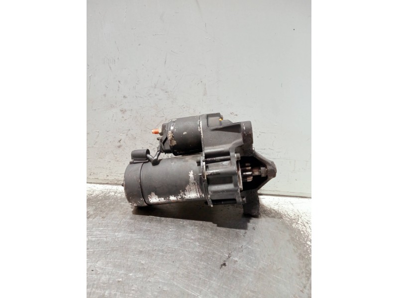 Recambio de motor arranque para peugeot 205 berlina 1.4 plus referencia OEM IAM CS3905  