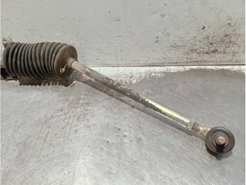 Recambio de cremallera direccion para peugeot 205 berlina 1.4 plus referencia OEM IAM 9431235021  