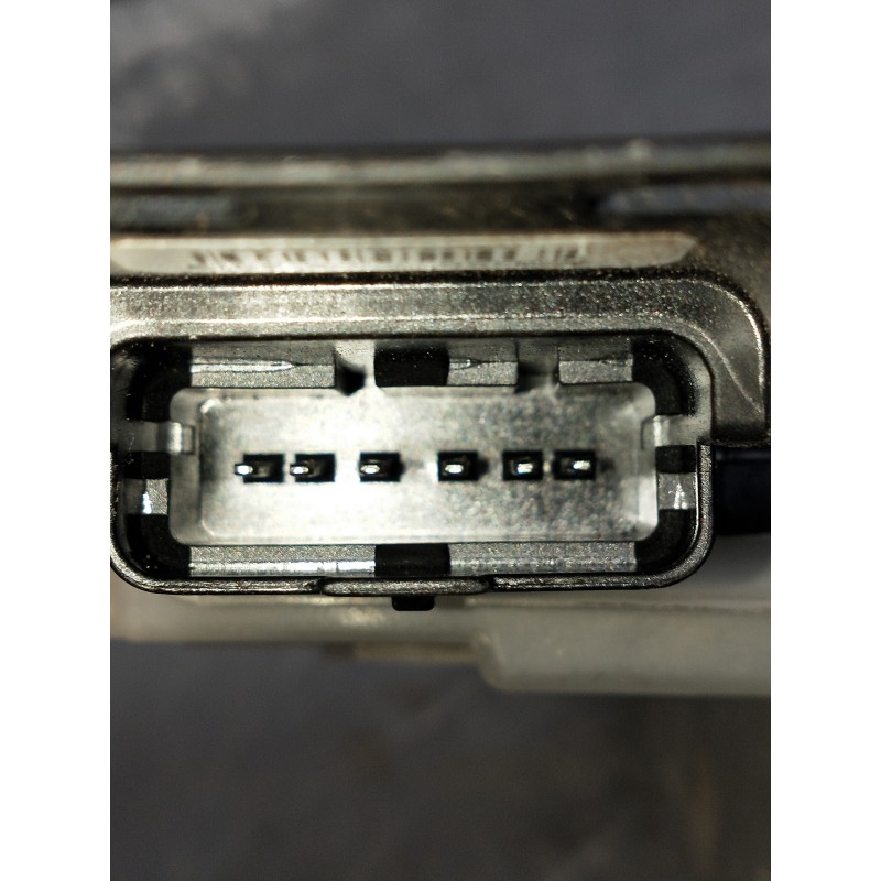 Recambio de motor cierre centralizado delantero derecho para citroen c4 cactus bluehdi 100 referencia OEM IAM PSA190384 16953016