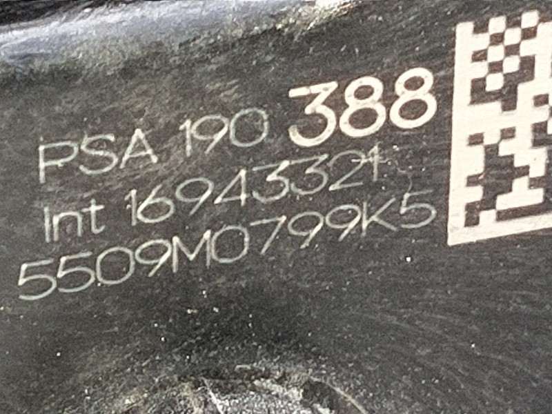 Recambio de motor cierre centralizado trasero derecho para citroen c4 cactus bluehdi 100 referencia OEM IAM PSA190388 16943321 5