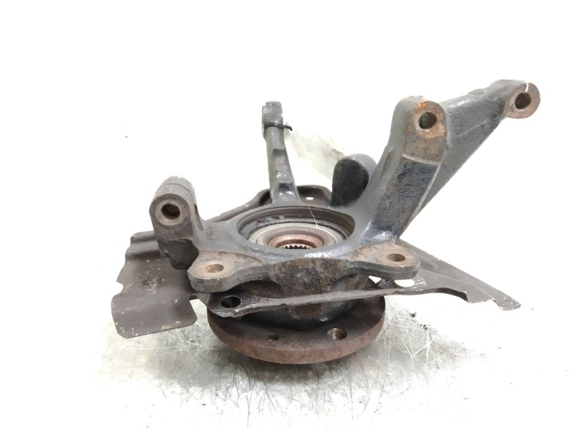 Recambio de mangueta delantera izquierda para lancia delta 1.6 cat referencia OEM IAM   