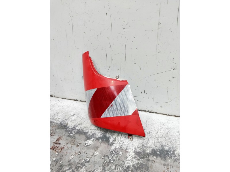 Recambio de aleta delantera izquierda para mitsubishi canter 4.05  chasis 75 cabina individual (comfort) referencia OEM IAM   