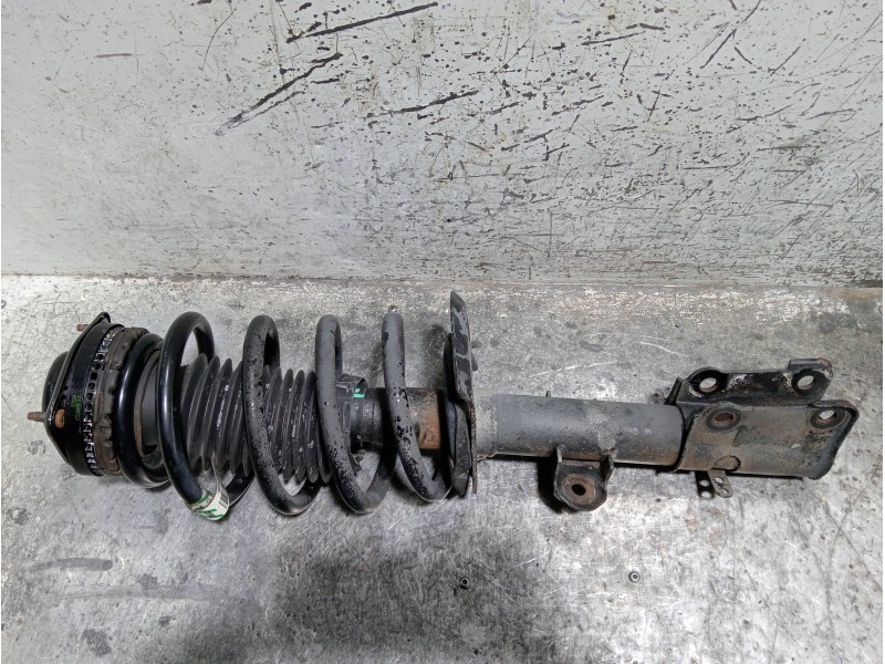 Recambio de amortiguador delantero derecho para chrysler voyager (rg) 2.8 crd cat referencia OEM IAM   