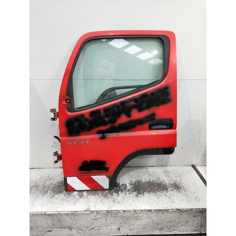 Recambio de puerta delantera derecha para mitsubishi canter 4.05  chasis 75 cabina individual (comfort) referencia OEM IAM   2P