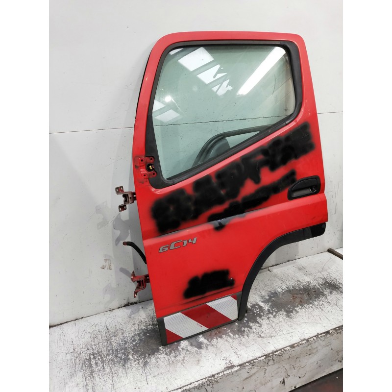 Recambio de puerta delantera derecha para mitsubishi canter 4.05  chasis 75 cabina individual (comfort) referencia OEM IAM   2P