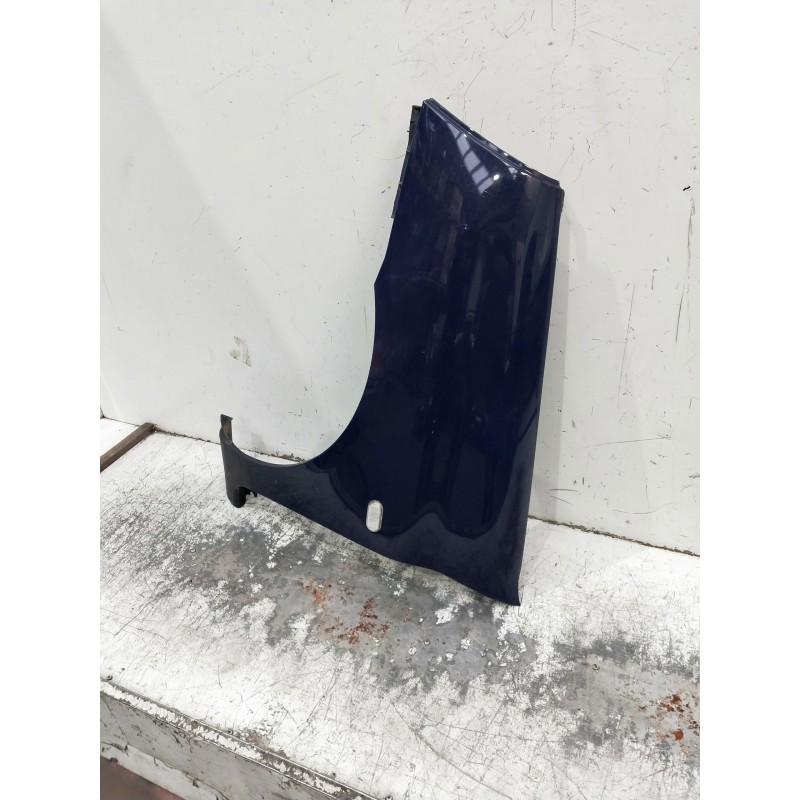 Recambio de aleta delantera izquierda para renault clio ii fase ii (b/cb0) referencia OEM IAM   