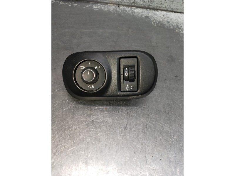 Recambio de mando luces para citroen c4 cactus bluehdi 100 referencia OEM IAM   