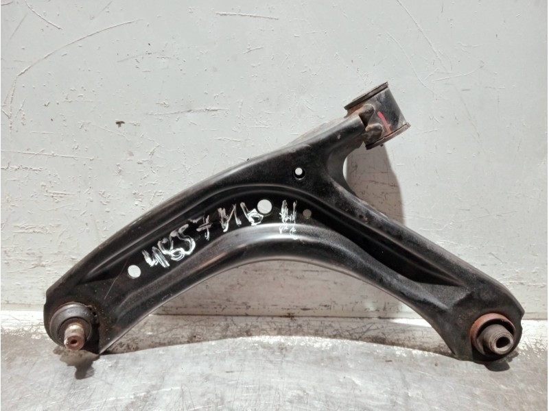Recambio de brazo suspension inferior delantero izquierdo para dacia spring referencia OEM IAM 545032428R  