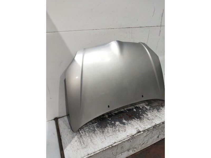 Recambio de capot para toyota corolla (e12) 2.0 d-4d sol berlina referencia OEM IAM   