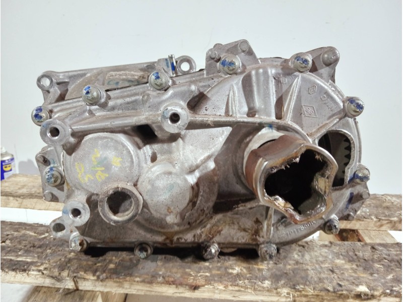 Recambio de caja cambios para dacia spring referencia OEM IAM PE0001 E065011 AUTOMATICO