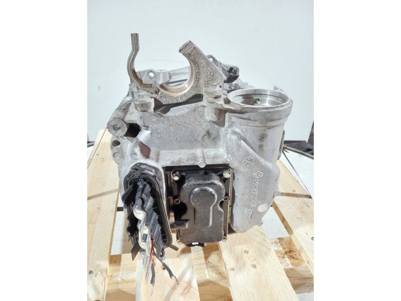 Recambio de motor completo para renault zoe referencia OEM IAM MAQ607 C022508 