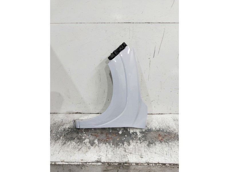 Recambio de aleta delantera izquierda para hyundai kona n os referencia OEM IAM   