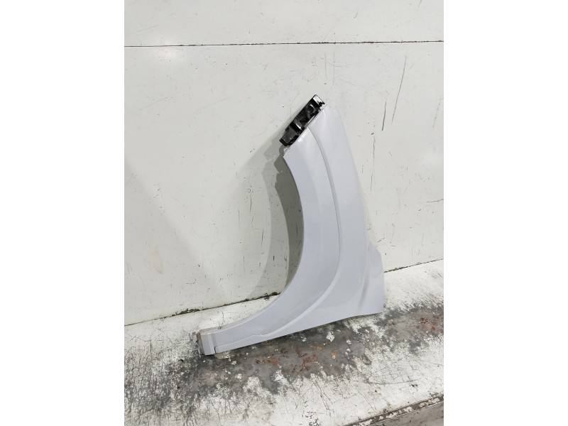 Recambio de aleta delantera izquierda para hyundai kona n os referencia OEM IAM   