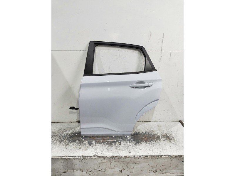 Recambio de puerta trasera derecha para hyundai kona n os referencia OEM IAM   5P