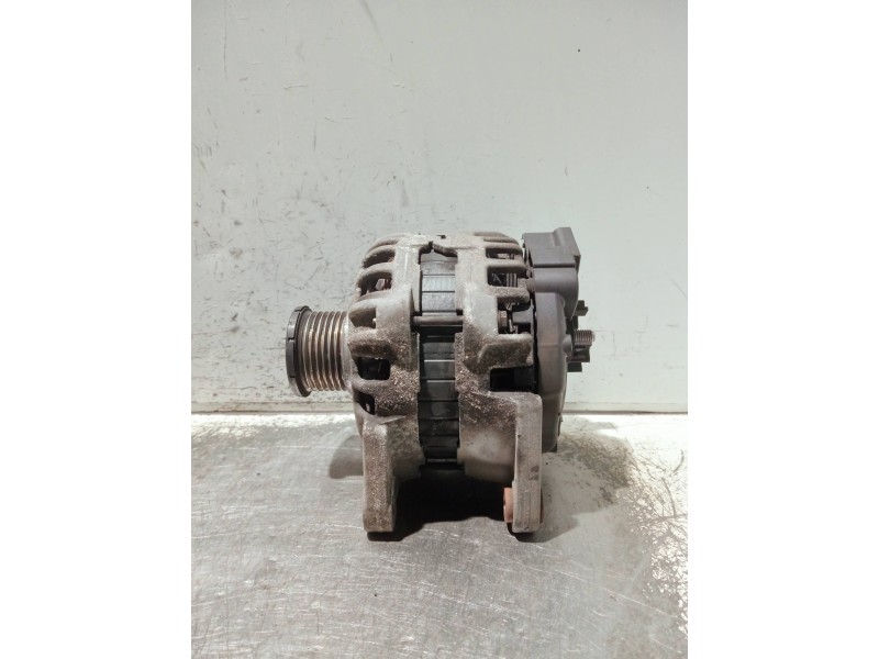 Recambio de alternador para smart forfour referencia OEM IAM 231006007R F000BL04C4 