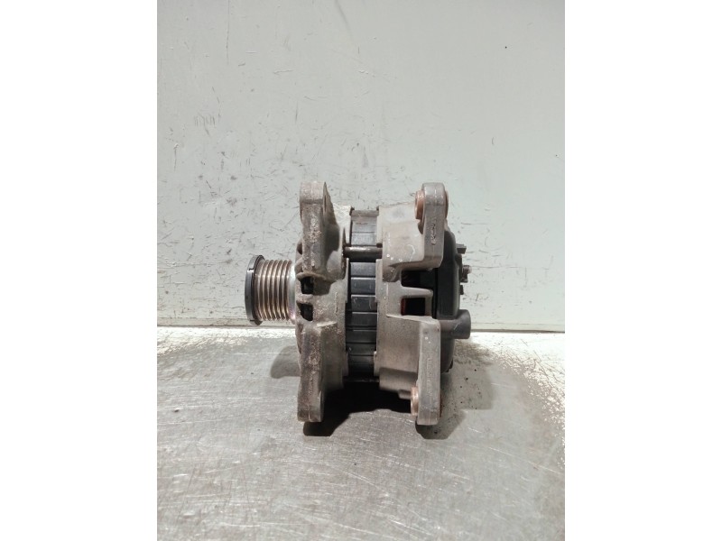 Recambio de alternador para smart forfour referencia OEM IAM 231006007R F000BL04C4 