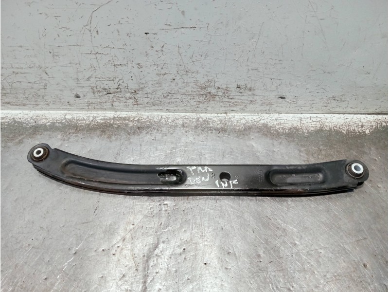Recambio de brazo suspension inferior trasero derecho para smart forfour referencia OEM IAM F1931R  