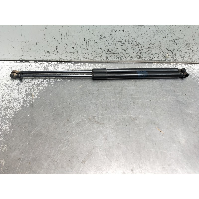 Recambio de amortiguadores capo para citroen c4 cactus bluehdi 100 referencia OEM IAM 9813913880 266505F30390N 34819A23