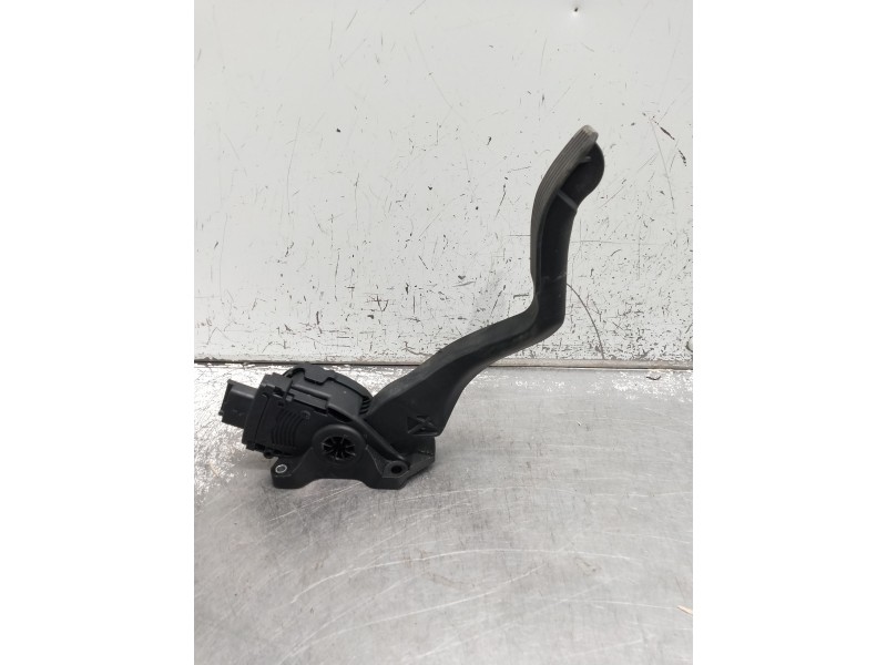 Recambio de potenciometro pedal para citroen c4 cactus bluehdi 100 referencia OEM IAM 9671433780 6PV00994941 86ES6658156