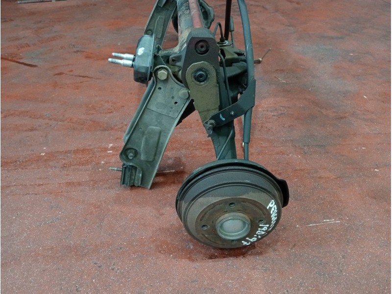 Recambio de puente trasero para peugeot 306 berlina 3/5 puertas (s1) referencia OEM IAM   TAMBOR