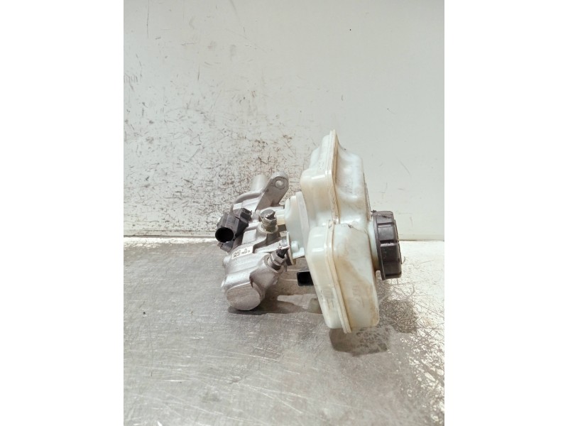 Recambio de bomba freno para seat leon (5f1) referencia OEM IAM 5Q1611301B 03350891281 