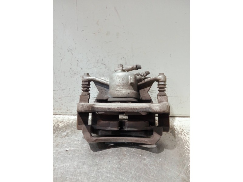 Recambio de pinza freno delantera derecha para seat leon (5f1) referencia OEM IAM 6799D  