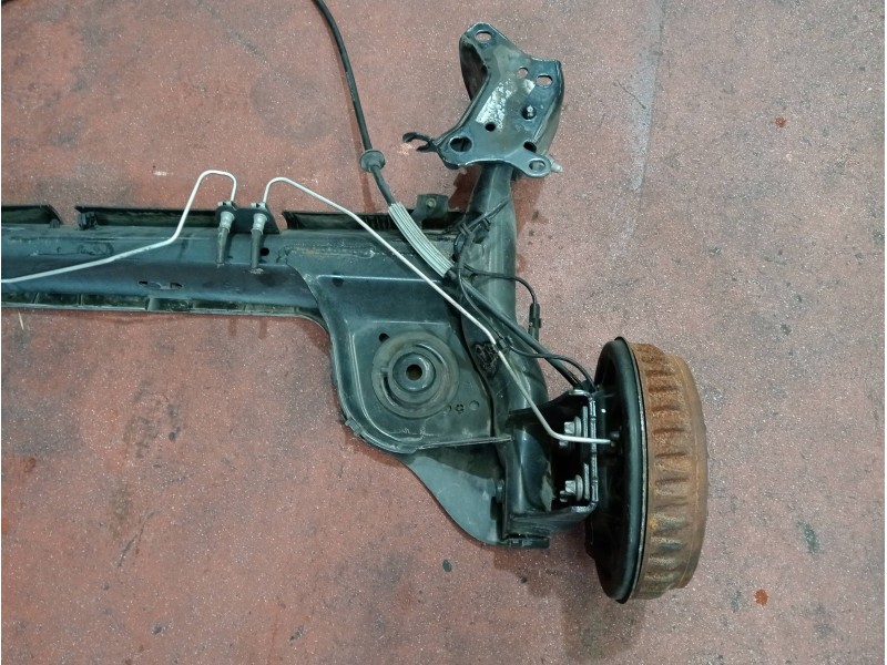 Recambio de puente trasero para renault zoe referencia OEM IAM   