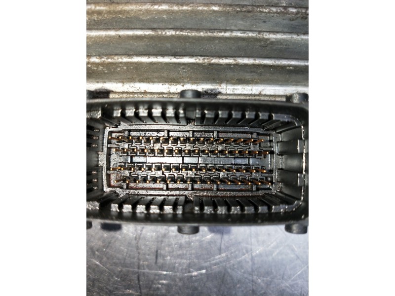 Recambio de centralita motor uce para opel corsa c referencia OEM IAM 8972333706 09391259 