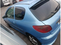 peugeot 206 berlina del año 2004 2