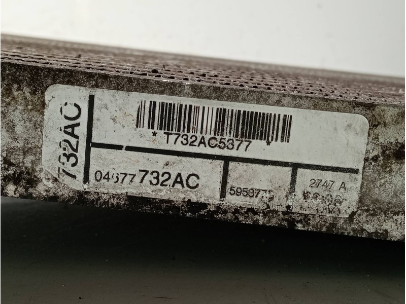 Recambio de intercooler para chrysler voyager (rg) 2.8 crd cat referencia OEM IAM 04677732AC  