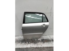 Recambio de puerta trasera izquierda para toyota corolla (e12) 2.0 d-4d sol berlina referencia OEM IAM   5P