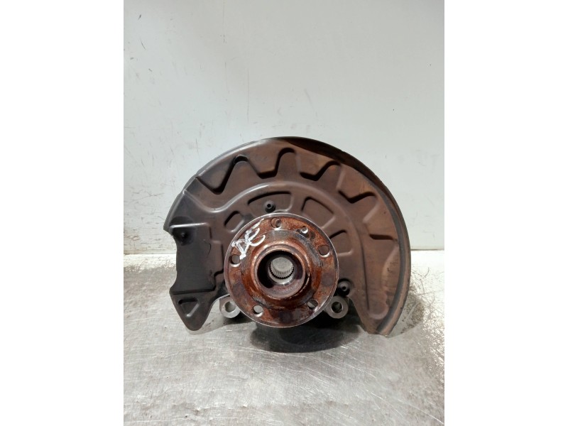 Recambio de mangueta delantera derecha para seat leon (5f1) referencia OEM IAM 5Q0401258A  