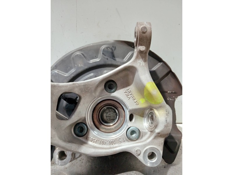 Recambio de mangueta delantera derecha para seat leon (5f1) referencia OEM IAM 5Q0401258A  