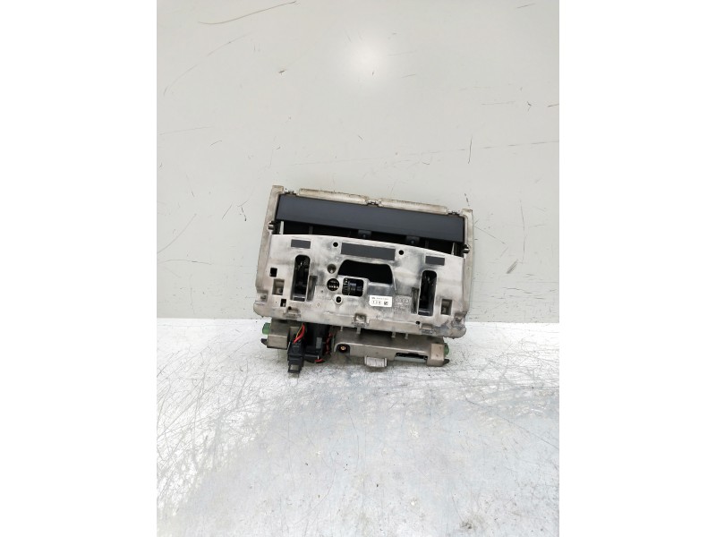 Recambio de pantalla multifuncion para audi a3 sedán (8vm) referencia OEM IAM 8V0857373P 8V0919604C 8V0857974E