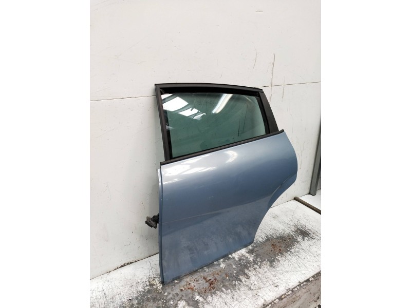 Recambio de puerta trasera izquierda para seat leon (1p1) referencia OEM IAM   5P