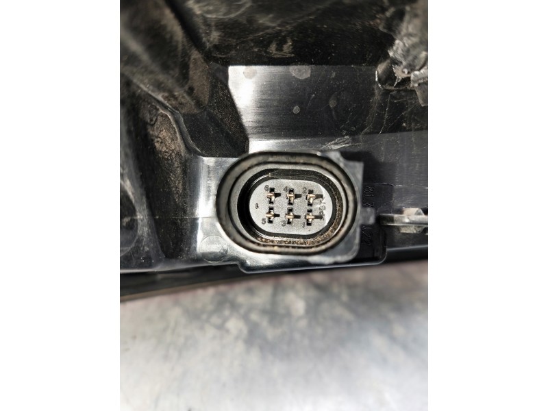 Recambio de piloto trasero derecho para audi a3 sedán (8vm) referencia OEM IAM 8V5945092 81700201 