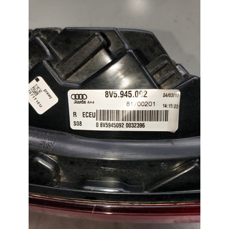 Recambio de piloto trasero derecho para audi a3 sedán (8vm) referencia OEM IAM 8V5945092 81700201 