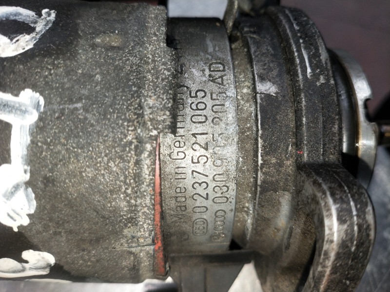 Recambio de delco para volkswagen polo berlina (6n1) referencia OEM IAM 0237521065  