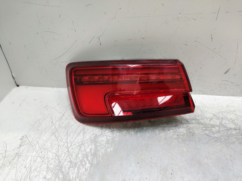 Recambio de piloto trasero izquierdo para audi a3 sedán (8vm) referencia OEM IAM 8V5945091 81700101 