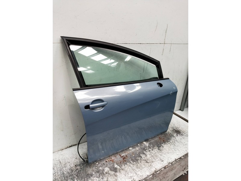 Recambio de puerta delantera derecha para seat leon (1p1) referencia OEM IAM  VER FOTOS 5P