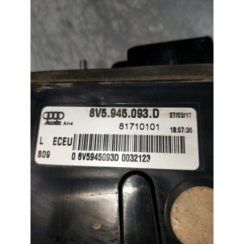 Recambio de piloto trasero izquierdo interior para audi a3 sedán (8vm) referencia OEM IAM 8V5945093D 81710101 