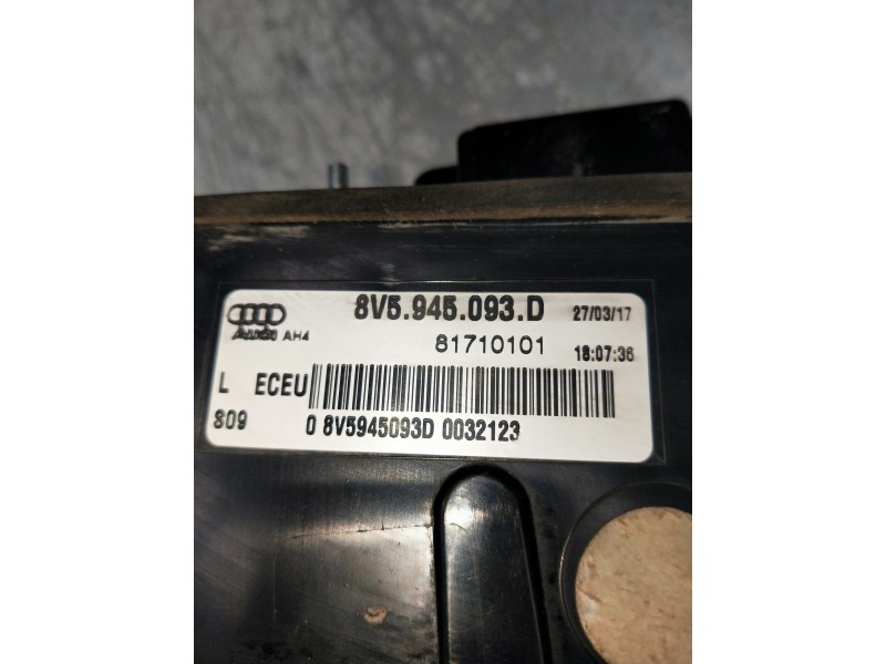 Recambio de piloto trasero izquierdo interior para audi a3 sedán (8vm) referencia OEM IAM 8V5945093D 81710101 