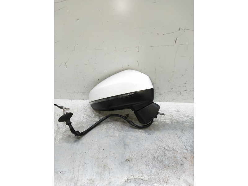 Recambio de retrovisor derecho para audi a3 sedán (8vm) referencia OEM IAM  VER FOTOS ELEVTRICO