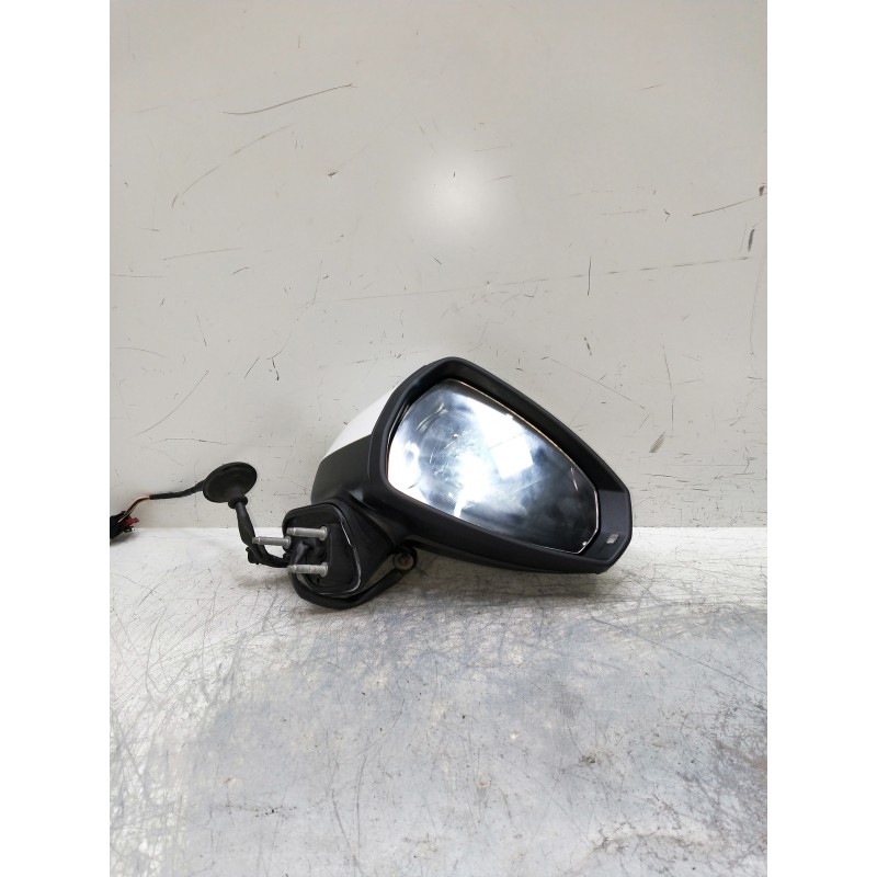 Recambio de retrovisor derecho para audi a3 sedán (8vm) referencia OEM IAM  VER FOTOS ELEVTRICO