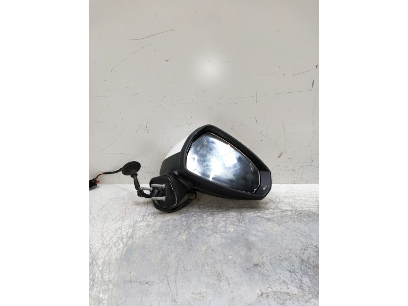 Recambio de retrovisor derecho para audi a3 sedán (8vm) referencia OEM IAM  VER FOTOS ELEVTRICO