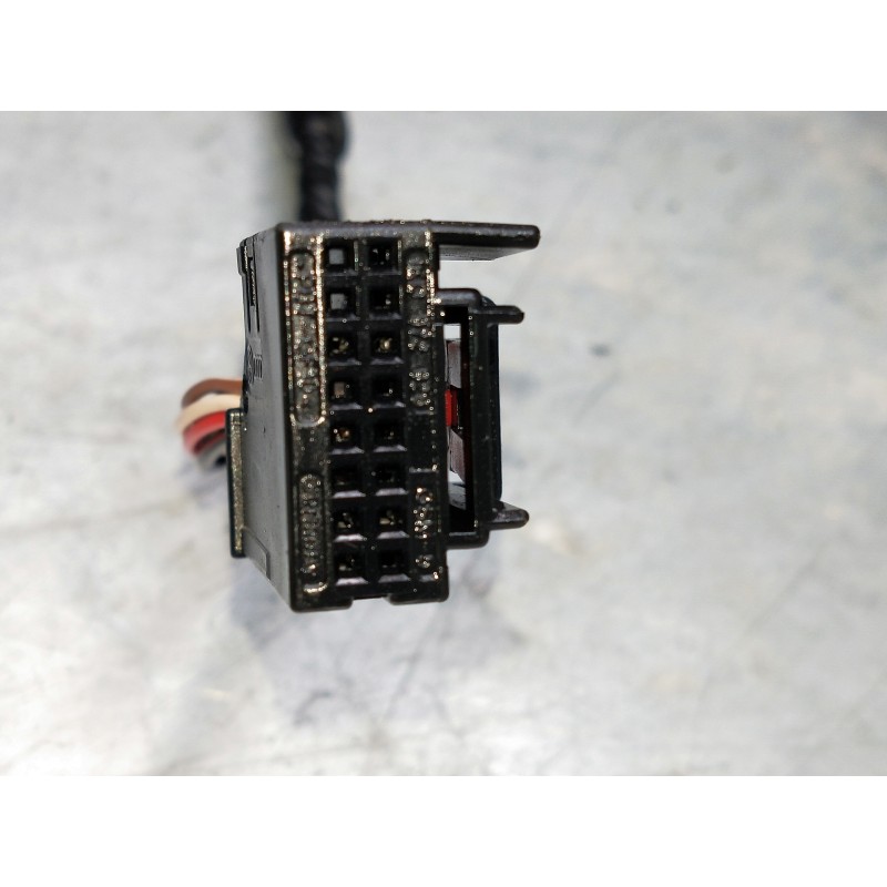 Recambio de retrovisor derecho para audi a3 sedán (8vm) referencia OEM IAM  VER FOTOS ELEVTRICO